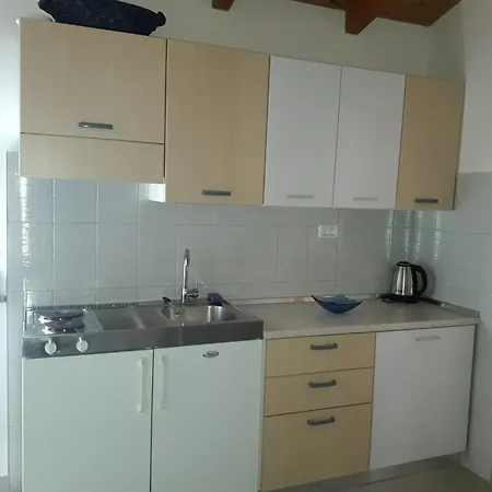 Διαμέρισμα With Parking Space Pomer, Medulin - 7374