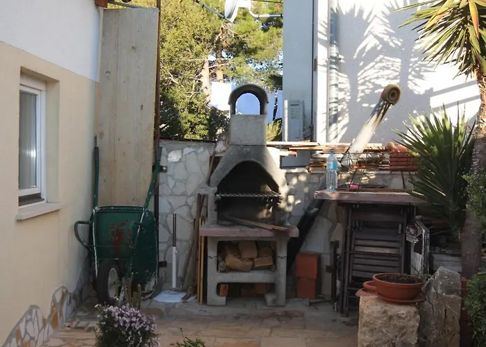 Lägenhet With Parking Space Pomer, Medulin - 7374 Pula