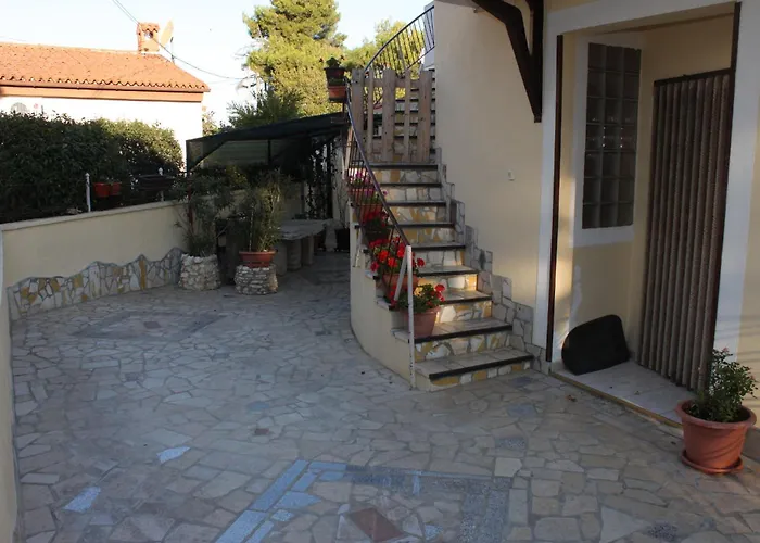 Lägenhet With Parking Space Pomer, Medulin - 7374