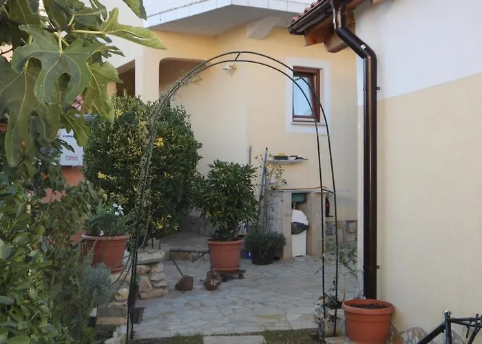 Lägenhet With Parking Space Pomer, Medulin - 7374 *