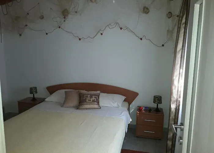 With Parking Space Pomer, Medulin - 7374 Lägenhet